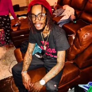 Meet your Posher, Deion'